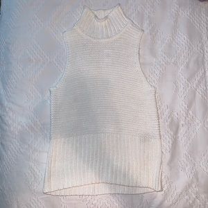 GAP white sleeveless turtleneck